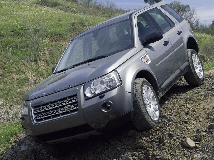  Land Rover Freelander 2 HSE i6 2006 года  (фото 2 из 193)